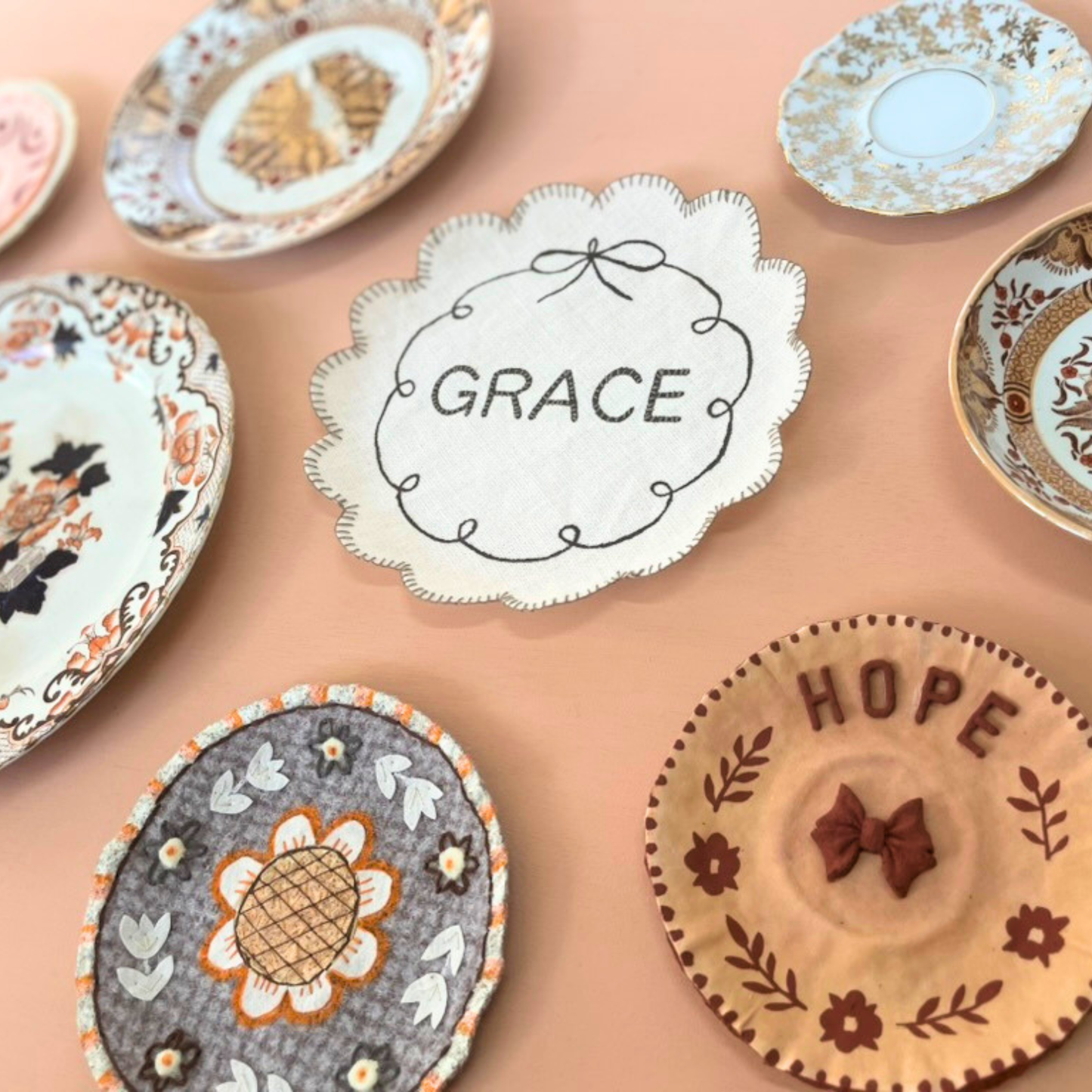 Fabric plate Grace E-book